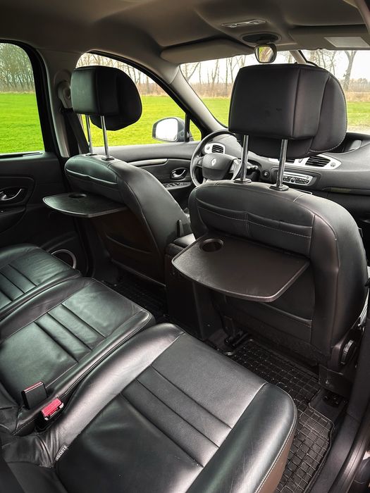 Renault Grand Scenic 2010