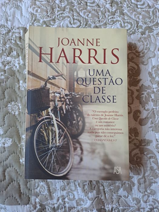 Livro "Uma Questão de Classe" de Joanne Harris