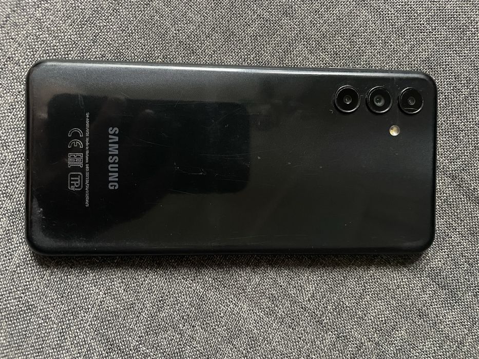 Телефон Samsung a04s