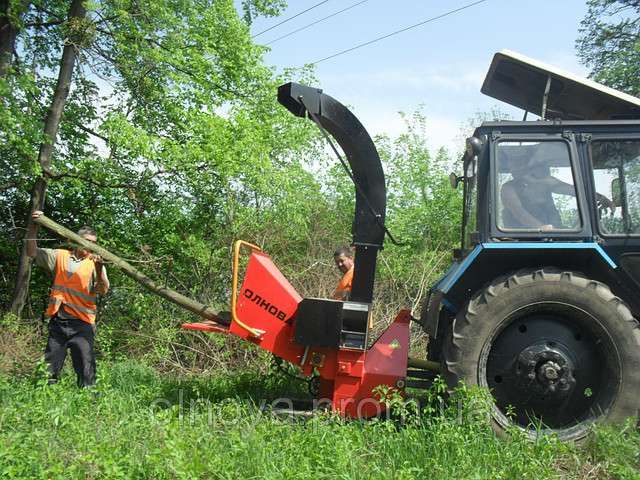 АРЕНДА Подметально-уборочная машина МТЗ-82