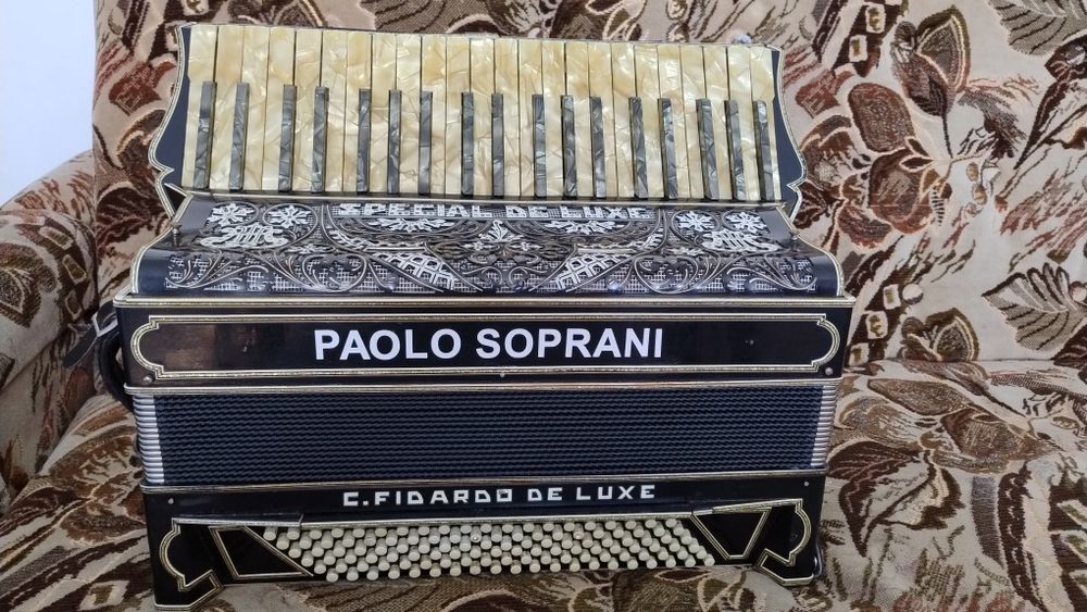Akordeon PAOLO SOPRANI 120b
