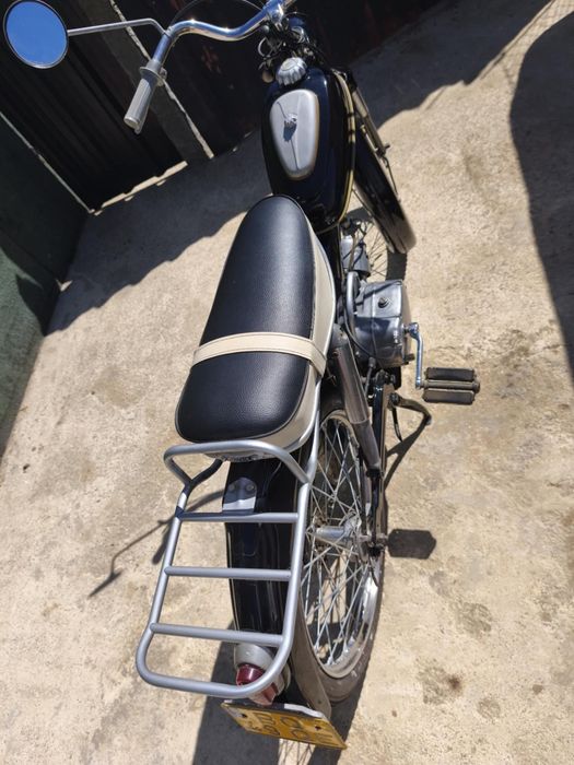 Vendo motorizada puch