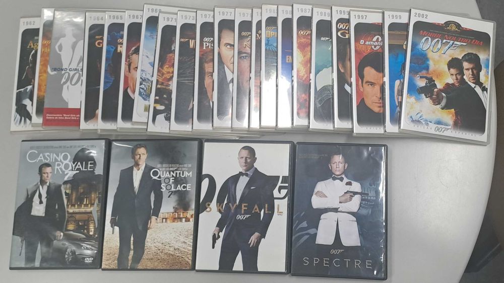 Pack 2 com 25 Filmes do 007 (24+1), inclui o Spectre