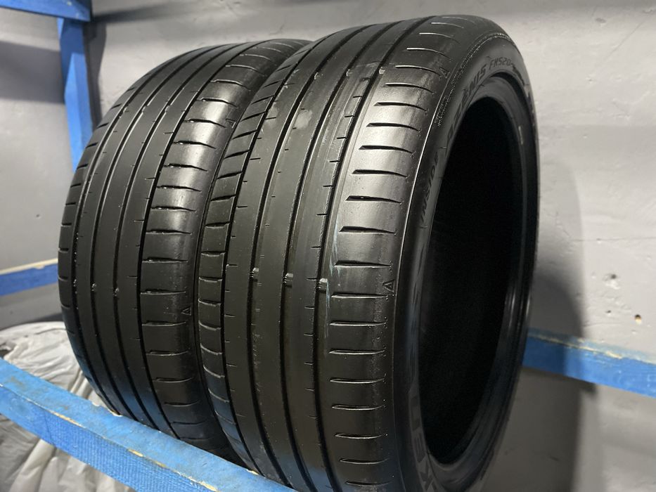 Продам пару літніх шин Falken 225/45 R18