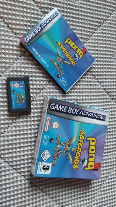 Conjunto de 2 jogos completos Gameboy Advance