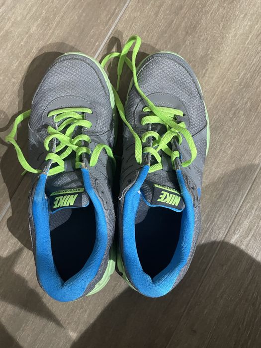 Tenis nike senhora