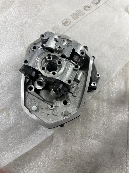 GLOWICA Kompletna Wałki mostek LEWA BMW R 1200 R GS BMW R NINE T K25 K27 7723603
