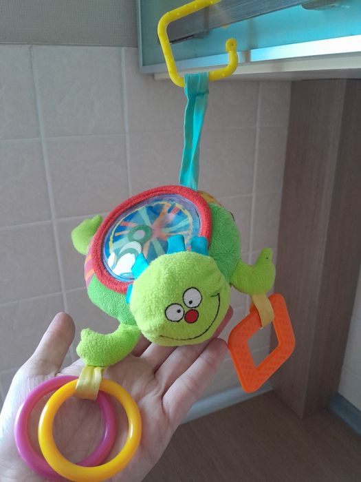 Продам іграшки Tolo