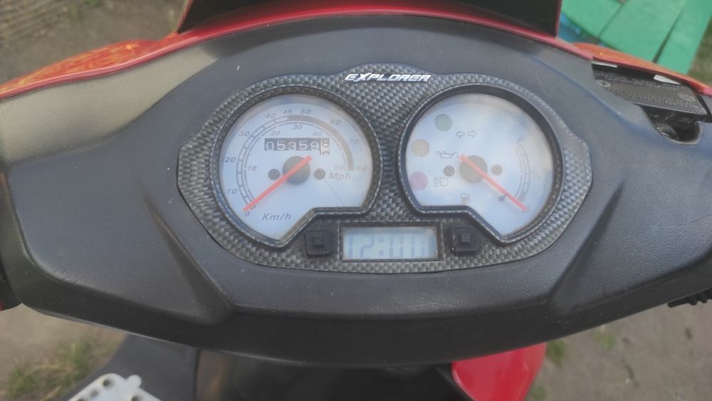 Продам скутер 50 куб