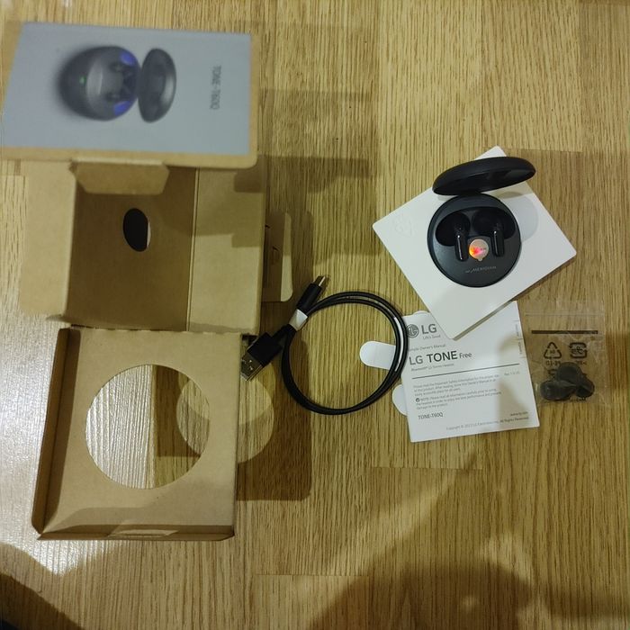 LG TONE Free® T90Q, гарнитура
