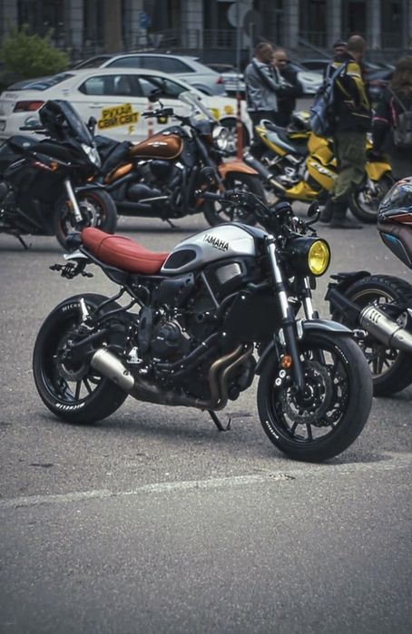 Yamaha XSR700 2021