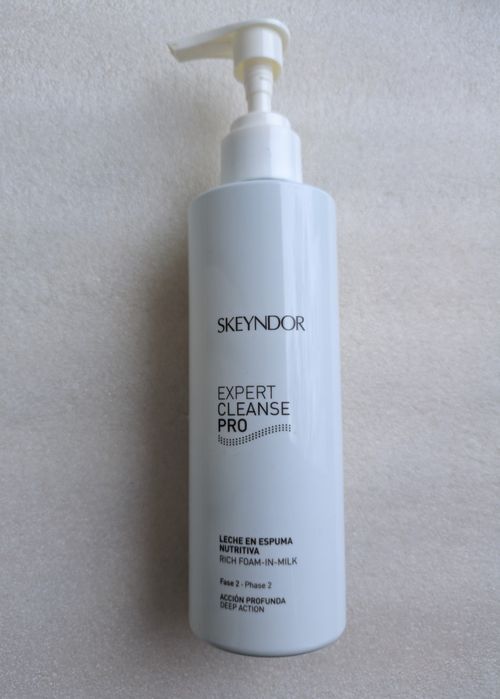 Skeyndor Expert Пінка молочко  Cleanse Pro Rich Foam-in-Milk