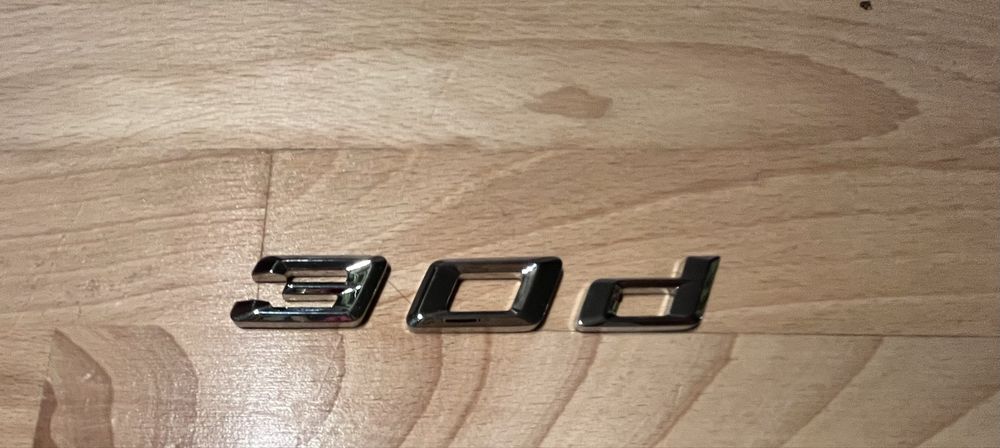 Emblemat BMW x5 logo Mpakiet