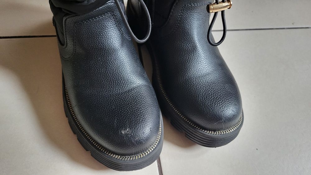 33 buty kozaki zimowe dziewczęce CCC