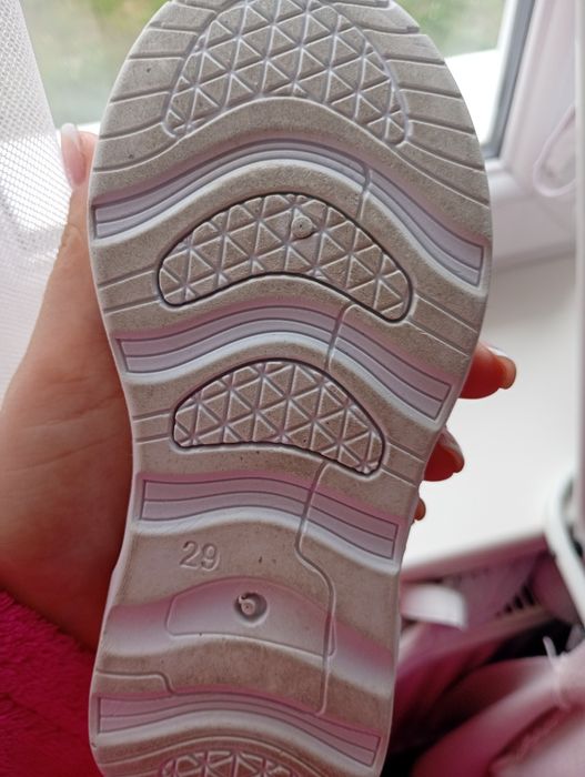 Дитяче взуття 29 розмір