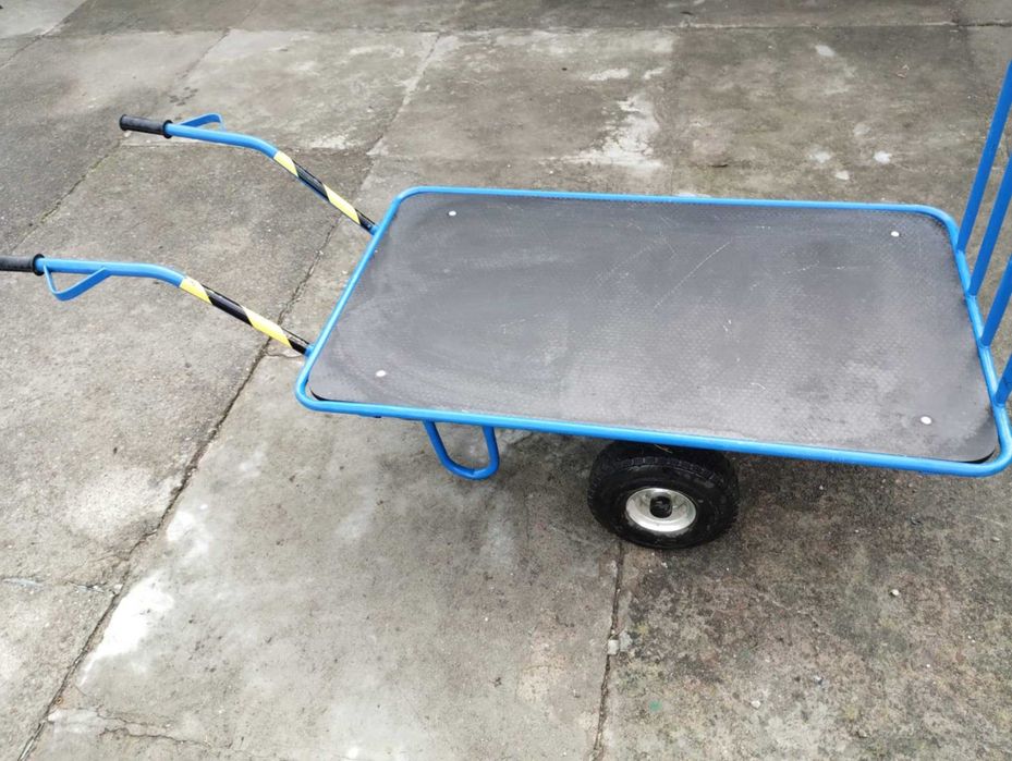 Wózek pasieczny, taczki