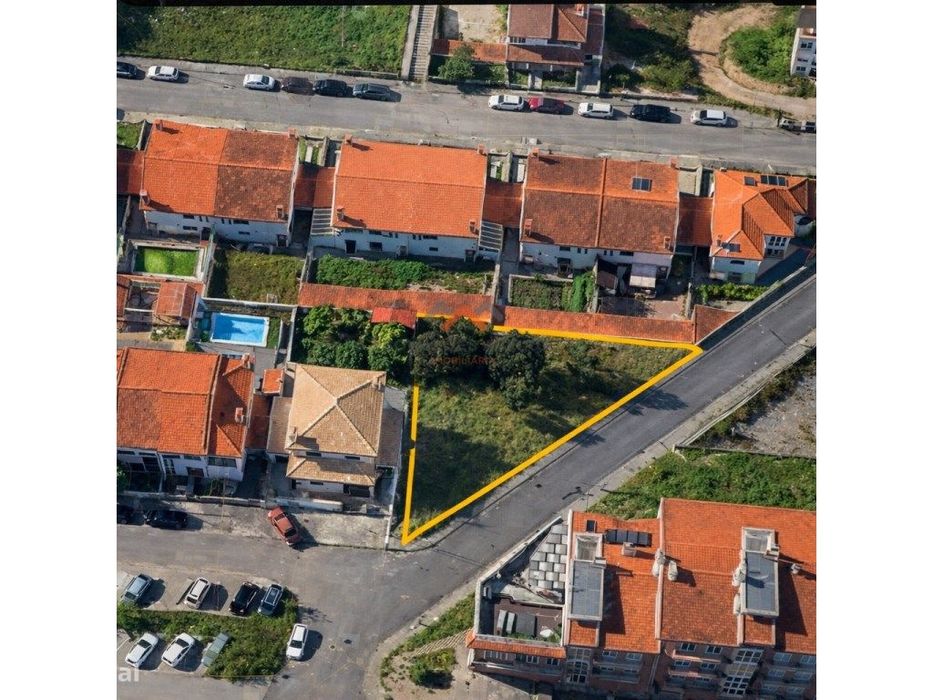 Lote Urbano à Venda - Urbanização do Souto Rio