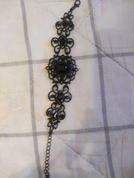 Bransoletka w stylu gotyckim