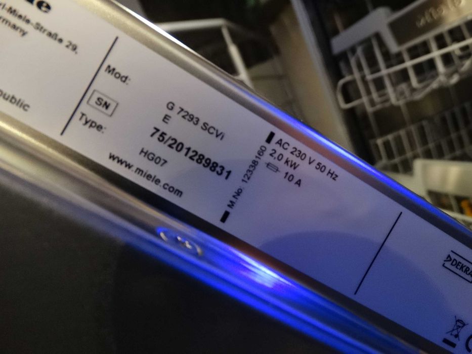 Zmywarka do zabudowy Miele G7293E z 2025 roku 1 rok gwarancji