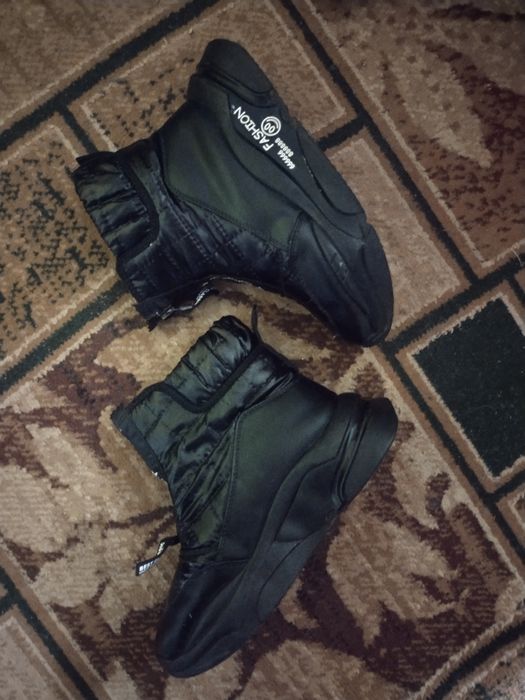 Сапожки черевики дутики 22.3см 36р