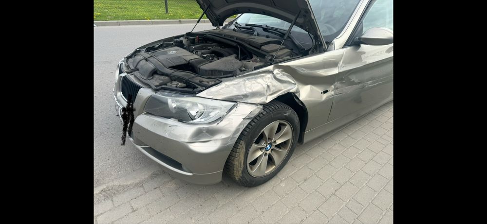 BMW 318i Touring