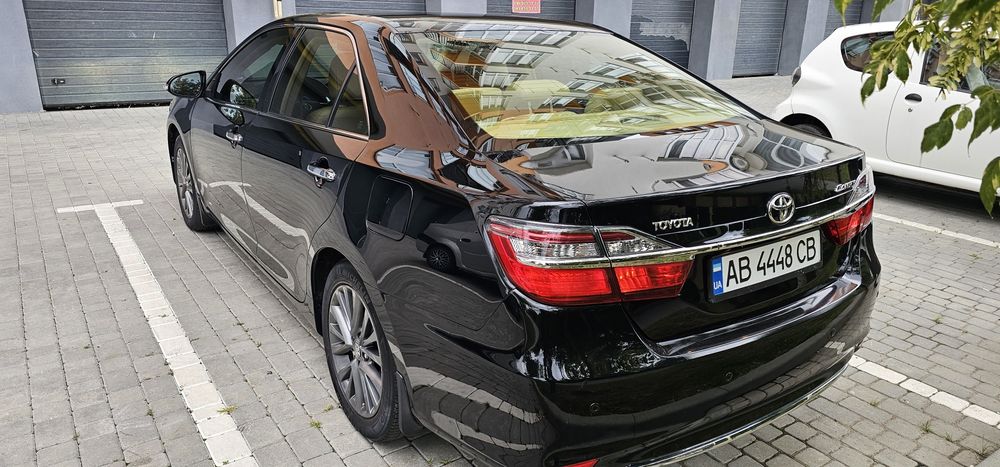 Продам Toyota Camry PREMIUM