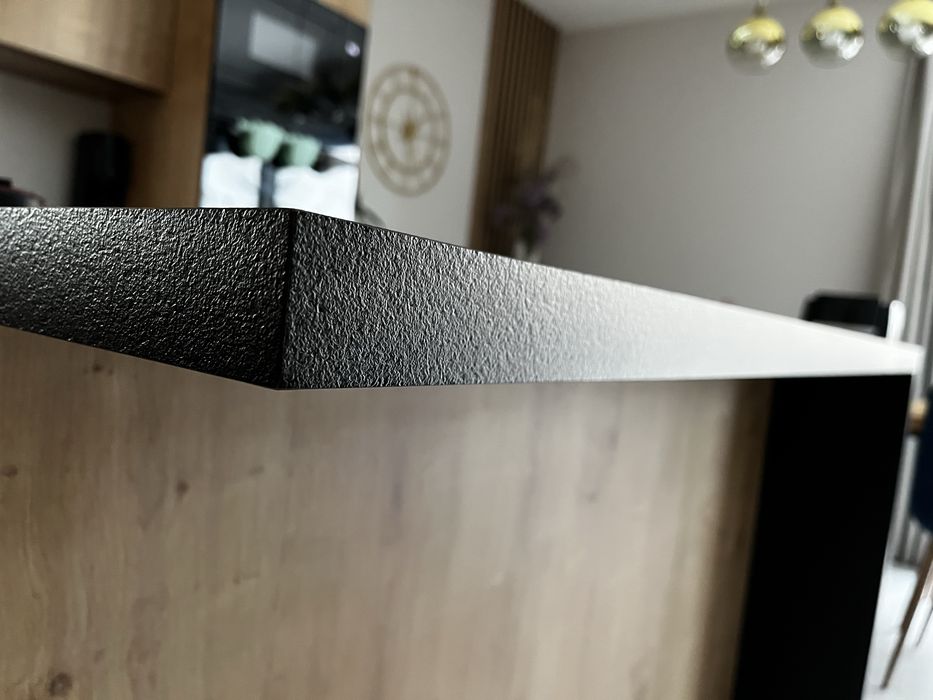 Blat na wyspę kuchenną z bokiem