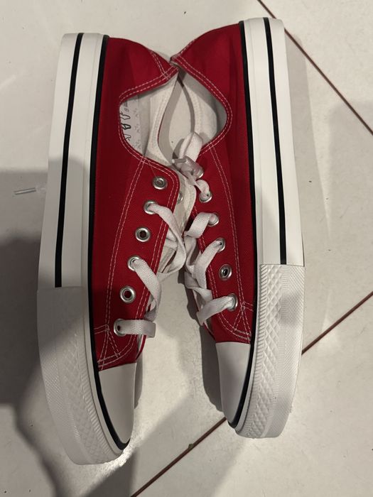Sprzedam Trampki 45 NOWE