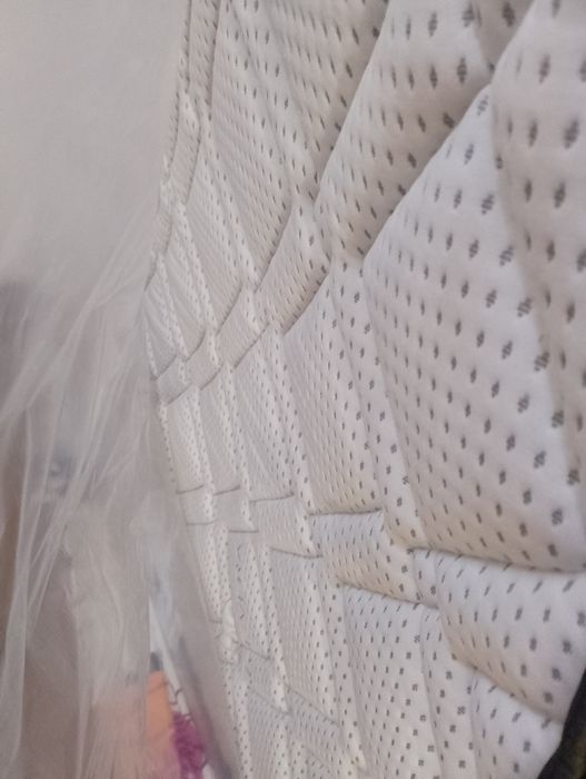 Colchão 185x135 NOVO!