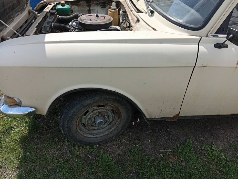 Продам Москвич 2140