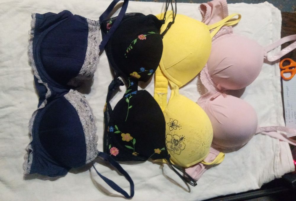 Бюстгальтеры и топ