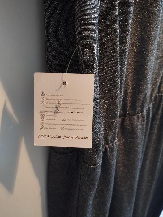 Wiosenna sukienka w rozmiarze 52 nowa z metką
