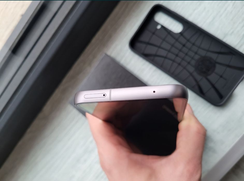 Продам телефон Samsung S 23FE 128GB