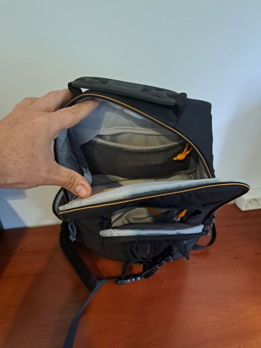 Mochila fotográfica LOWEPRO  SlingShot Edge 250 AW (como nova)