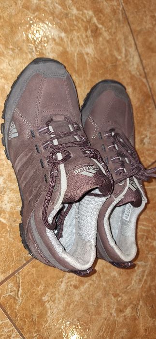 Oryginalne buty adidasa