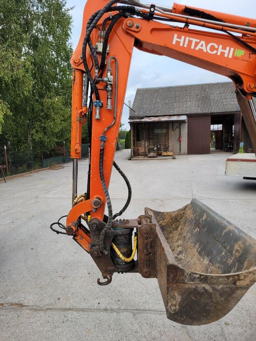 Hitachi ZAXIS 2.4tony z 2012r