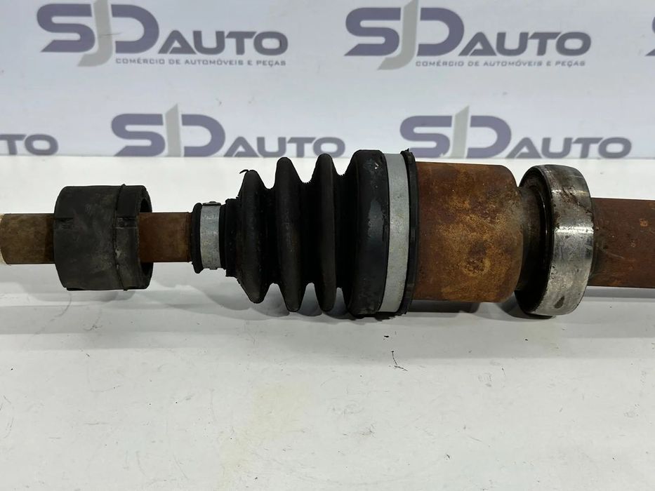 Transmissão Direita / Esquerda - Ford Fiesta VI (2012)
