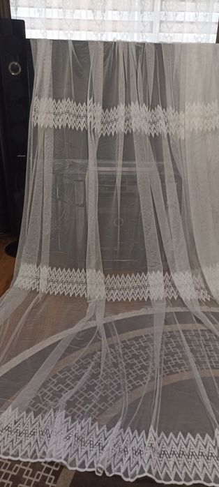 Продам нові тюлі недорого