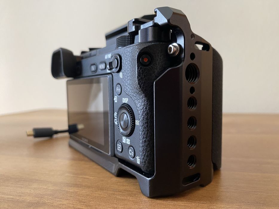 Sony a6300 + Tamron 17-70 f/2.8 + extras