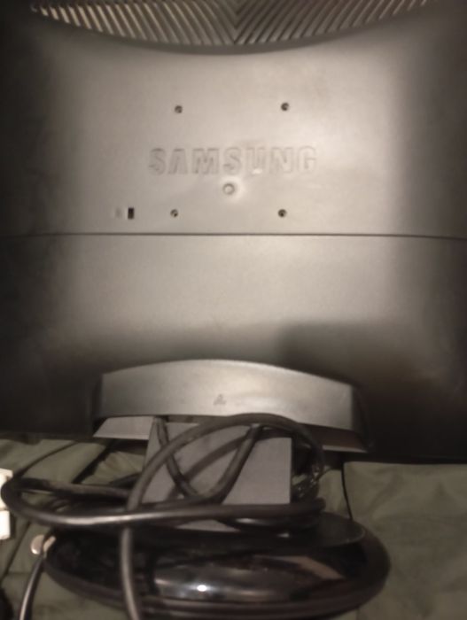 Монитор Самсунг sonc master 931c
Монитор Samsung SyncMaster 931C — это