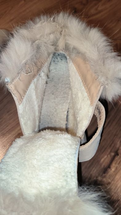 Botki damskie na koturnie rozm 38