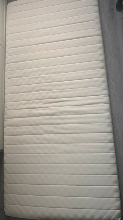 Colchão de espuma do ikea 90/200