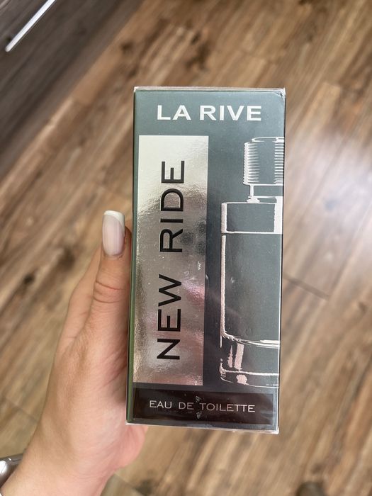 Туалетная вода для мужчин La Rive Extreme Story 75 ml