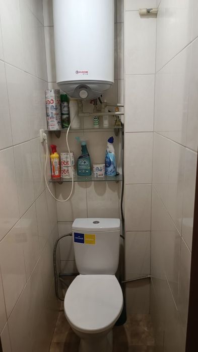 Продам квартиру  на масиві Леваневського (П-т Незалежності)