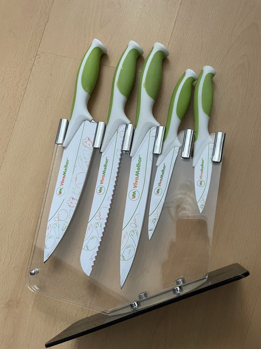 5 facas com suporte da marca Viva Melhor