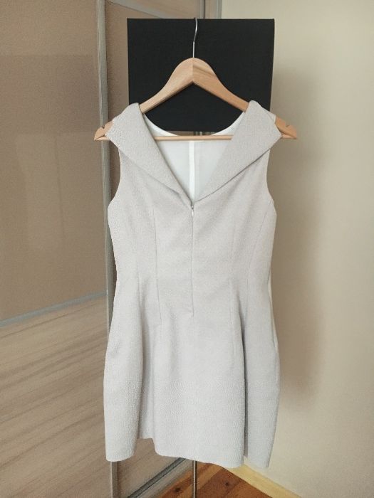 Sukienka MOTIV & MORE beżowa