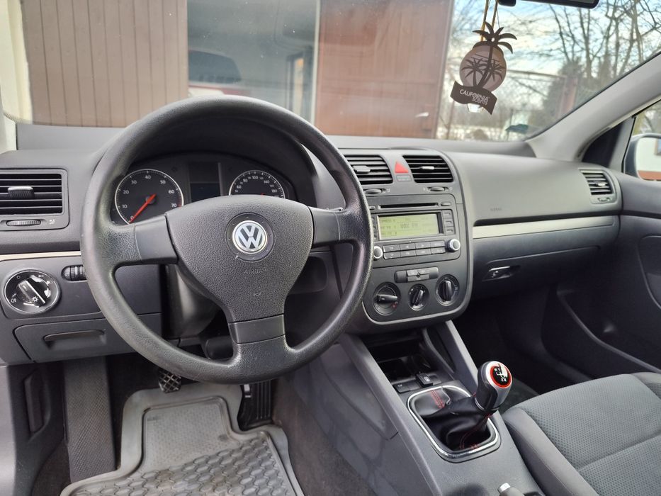 Volkswagen Golf 5 1.6 LPG