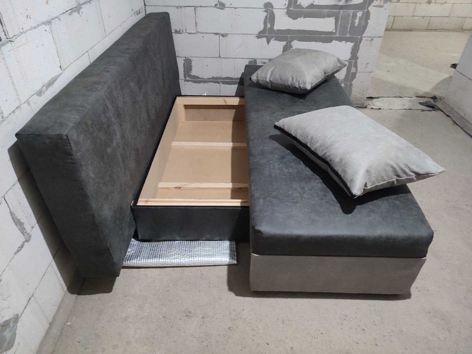 Терміново продам диван