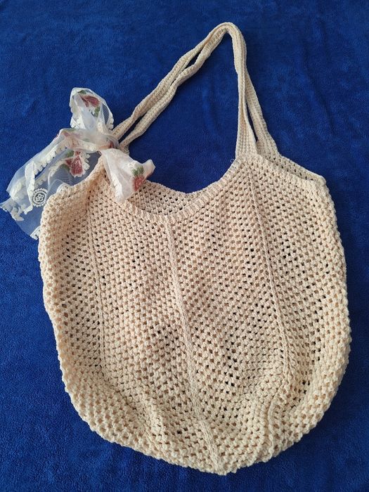 Piękna elegancka duża damska torebka handmade z kokardą na lato