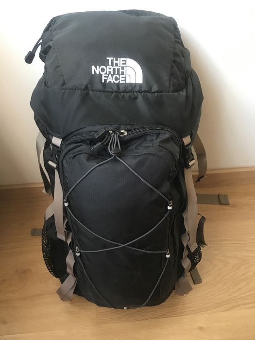 Michila de caminhada  The North Face 60 litros